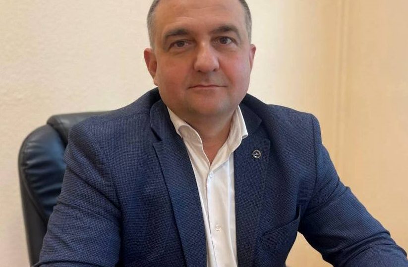 З 1 травня 2026 року на посаду директора нашого закладу КНП «Переяславська БЛІЛ» призначено НЕЧИПОРУКА Андрія Григоровича